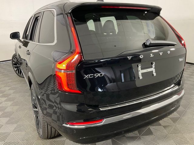 2026 Volvo XC90 Plus - Photo 35
