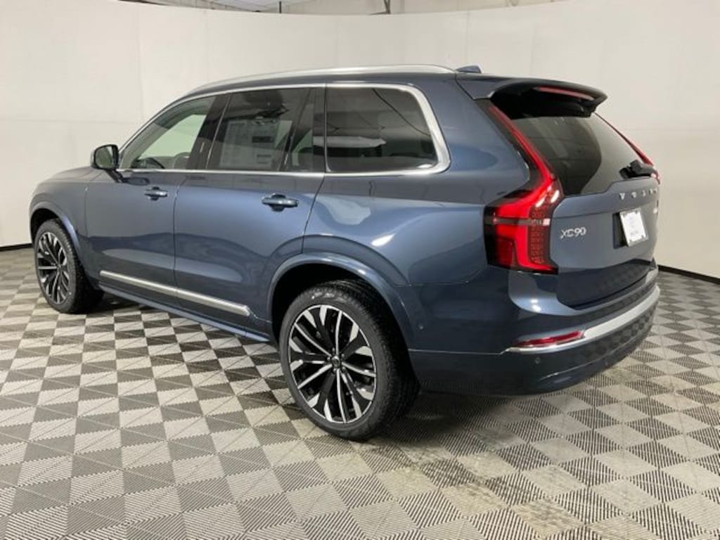 New 2026 Volvo XC90 B6 Ultra 7-Seater SUV