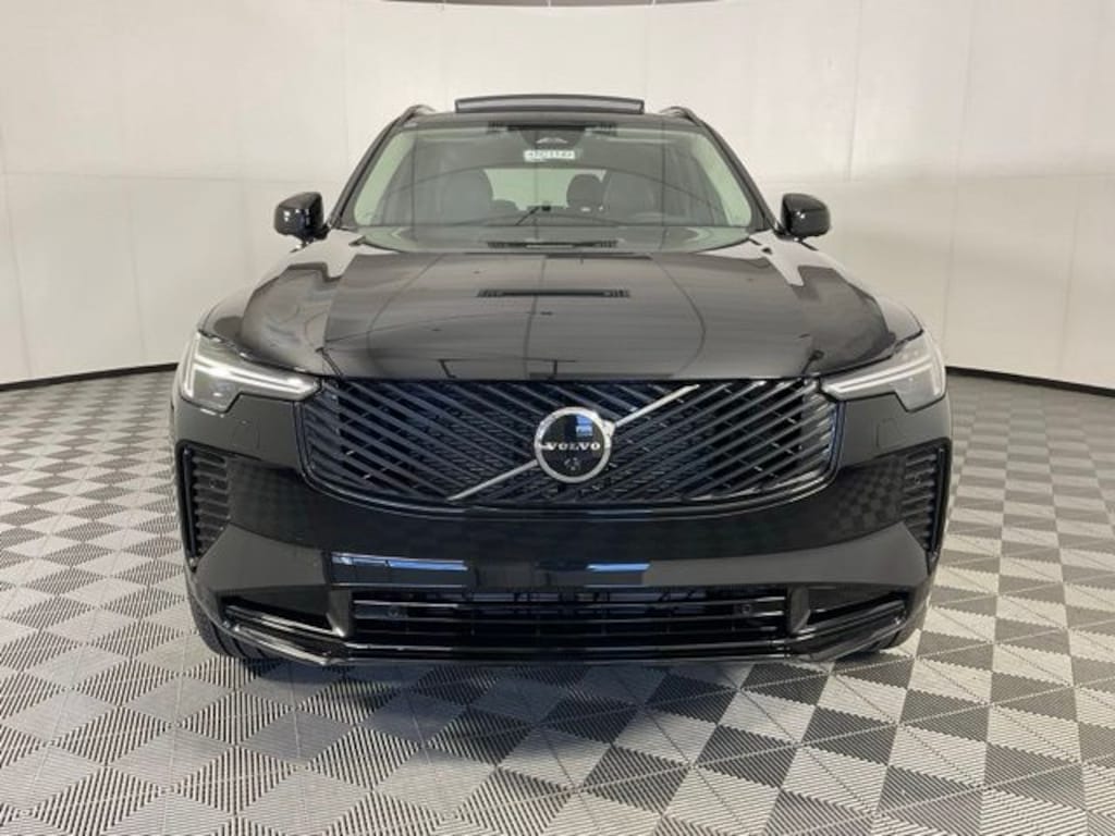 New 2026 Volvo XC90 B6 Ultra Dark Theme 7-Seater SUV