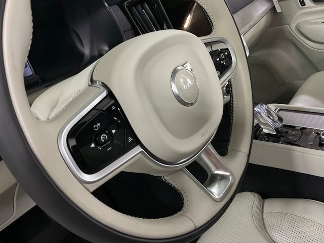2026 Volvo XC90 Ultra - Photo 19