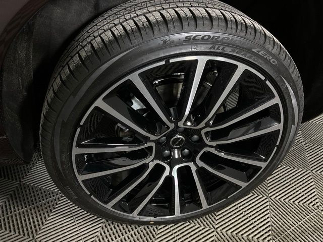 2026 Volvo XC90 Plus - Photo 42