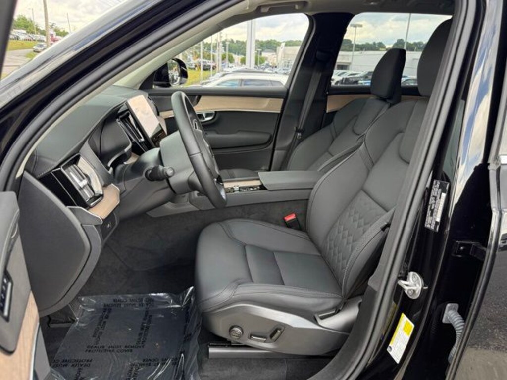 Used 2025 Volvo XC90 B6 (2025.5) Plus 7-Seater SUV