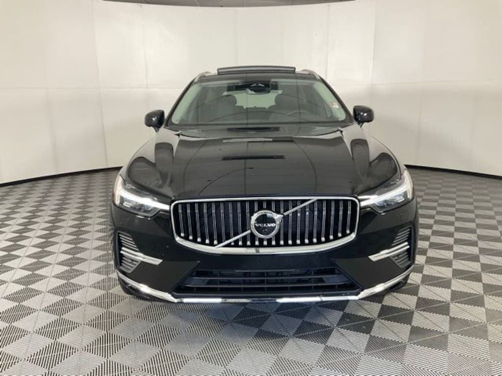 Used 2023 Volvo XC60 B5 AWD Plus Bright SUV