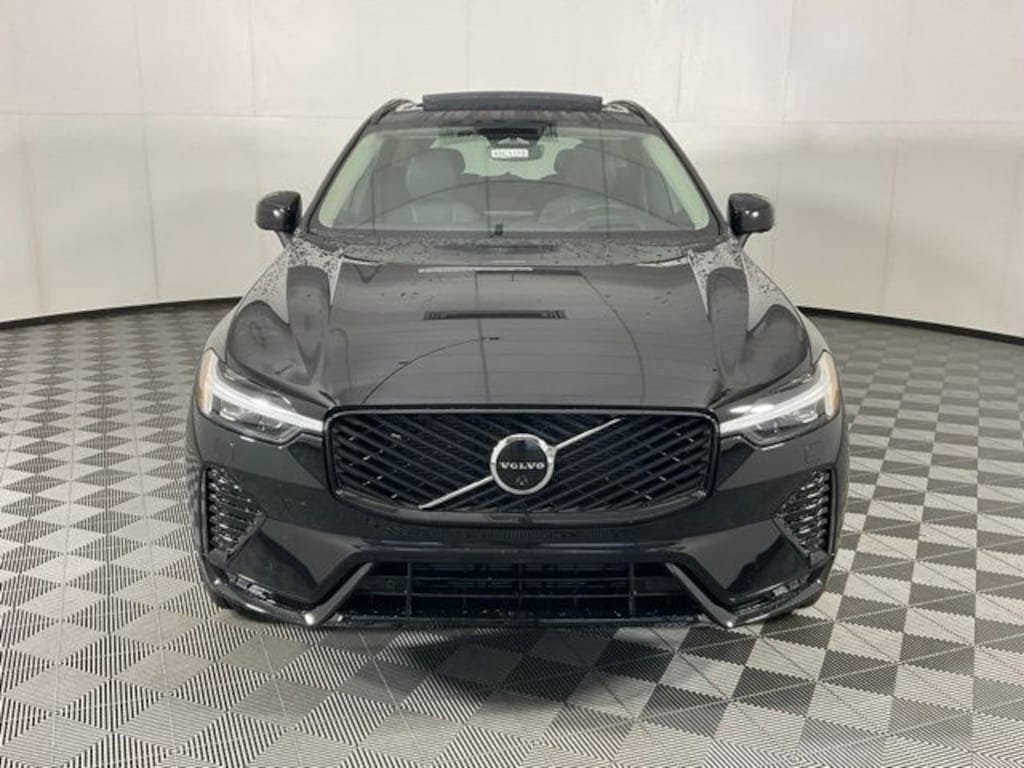 New 2026 Volvo XC60 B5 Ultra SUV