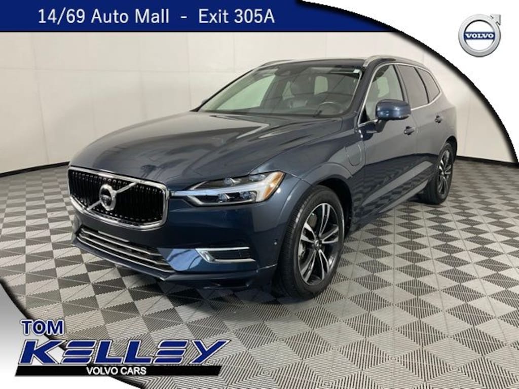 Used 2019 Volvo XC60 Hybrid T8 Momentum SUV