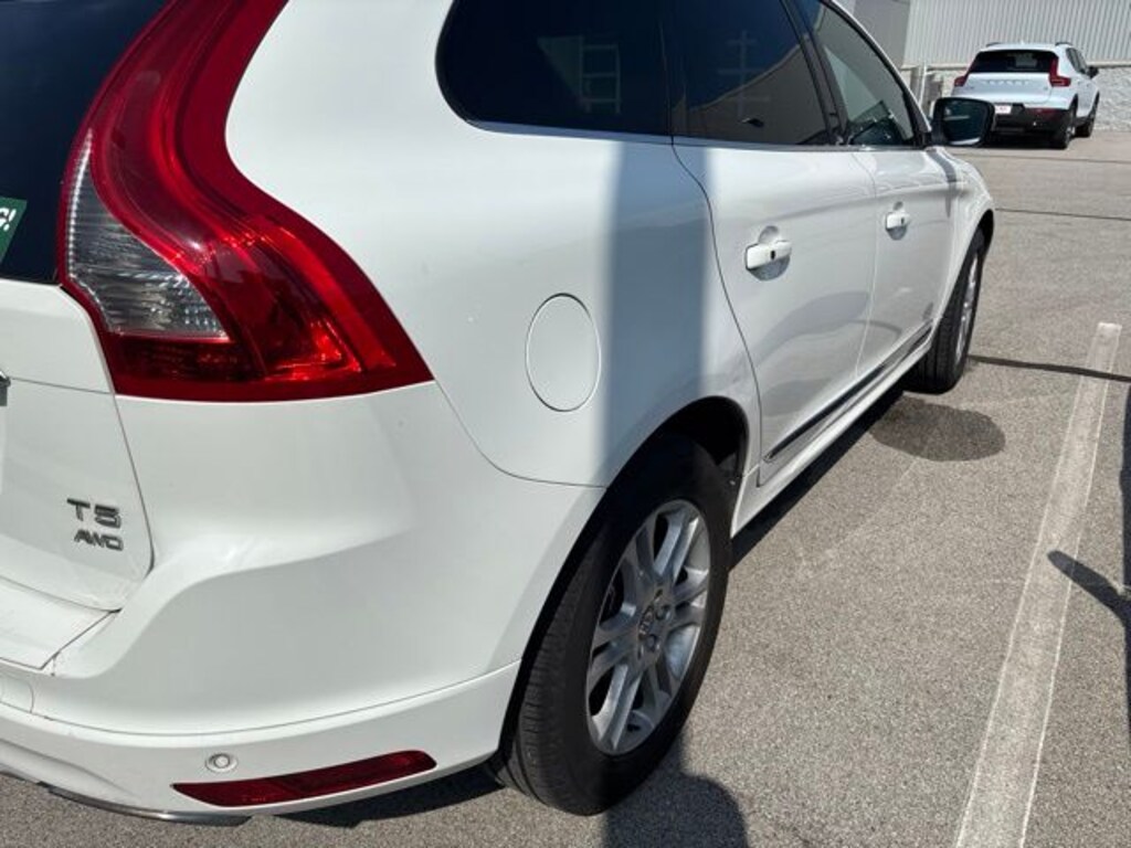 Used 2016 Volvo XC60 T5 Premier SUV