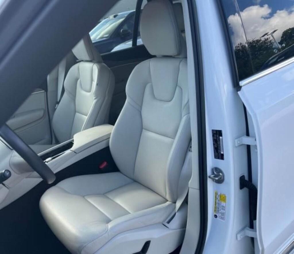 Used 2023 Volvo XC90 B6 AWD Plus 7-Seater SUV