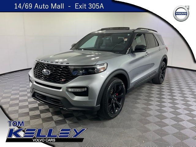 2024 Ford Explorer ST's photo
