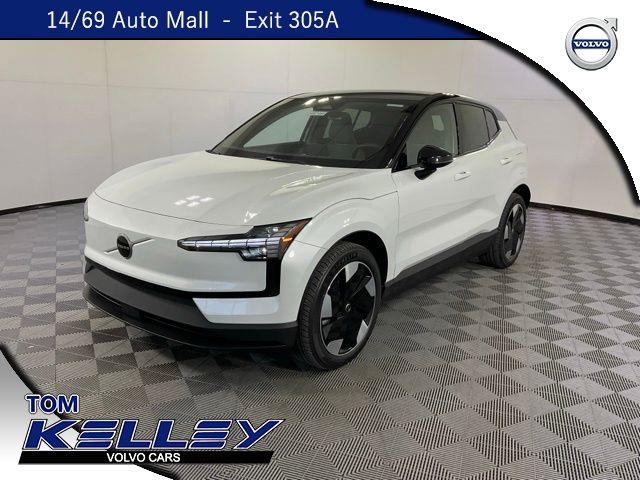 2026 Volvo EX30 Plus's photo