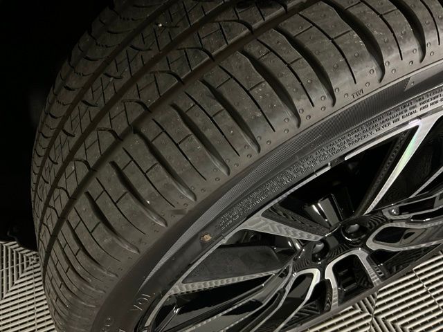 2026 Volvo XC90 Plus - Photo 41