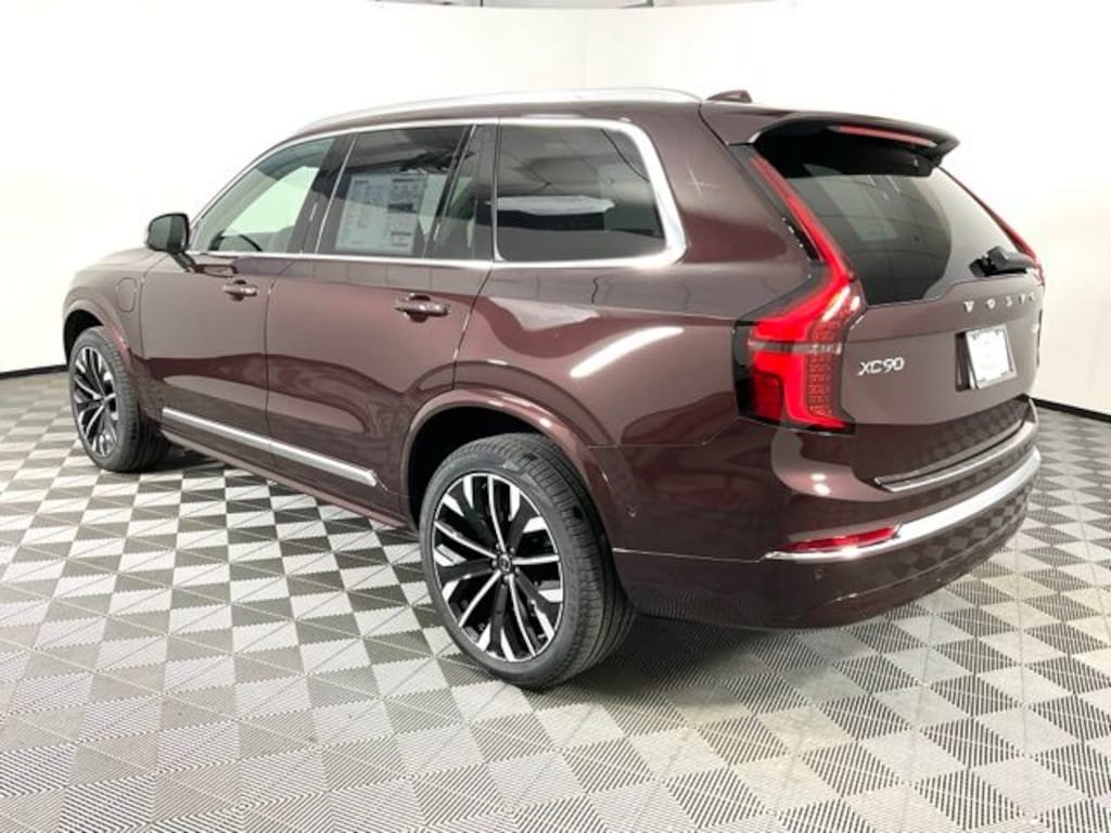 New 2025 Volvo XC90 plug-in hybrid T8 (2025.5) Plus 7-Seater SUV
