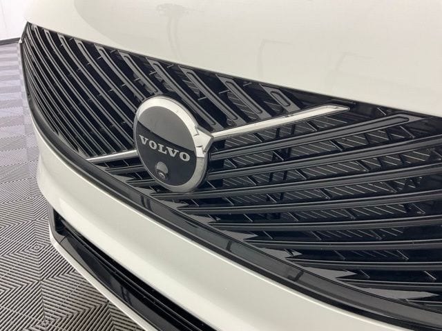 2026 Volvo XC90 Ultra - Photo 9