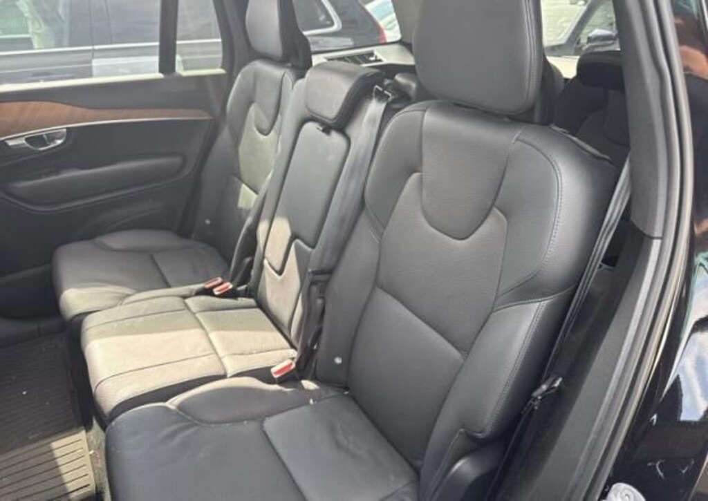 Used 2025 Volvo XC90 B5 Plus SUV