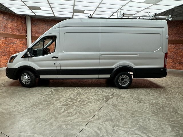 Used 2024 Ford Transit Van Base with VIN 1FTBF4UG0RKA06243 for sale in Reading, PA