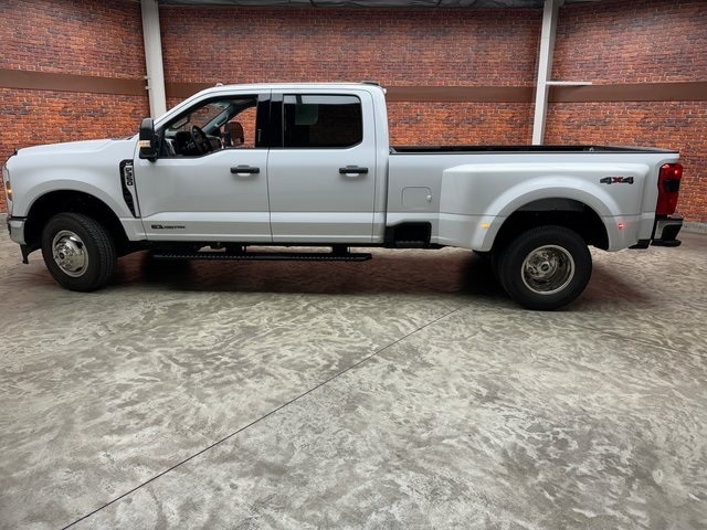 Used 2024 Ford F-350 Super Duty XLT with VIN 1FT8W3DT1REC10176 for sale in Reading, PA