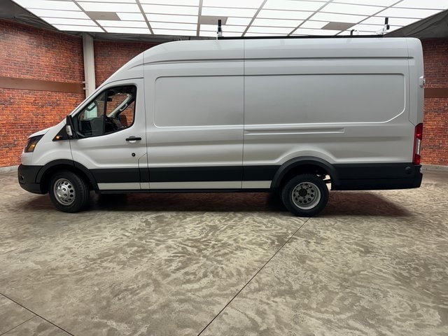 Used 2024 Ford Transit Van Base with VIN 1FTBF4UGXRKA08534 for sale in Reading, PA