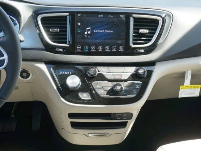 Jeep Dealership Indianapolis >> New 2018 Chrysler Pacifica Hybrid TOURING L For Sale in ... Jeep Dealership Indianapolis >> New 2018 Chrysler Pacifica Hybrid TOURING L For Sale in ...