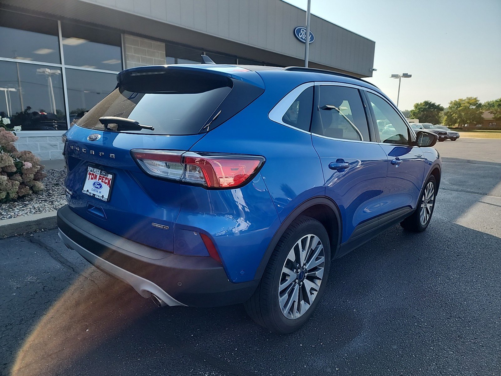 Used 2021 Ford Escape Titanium with VIN 1FMCU9DZ0MUA40720 for sale in Clinton, WI