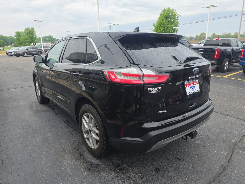 Used 2024 Ford Edge SEL SUV