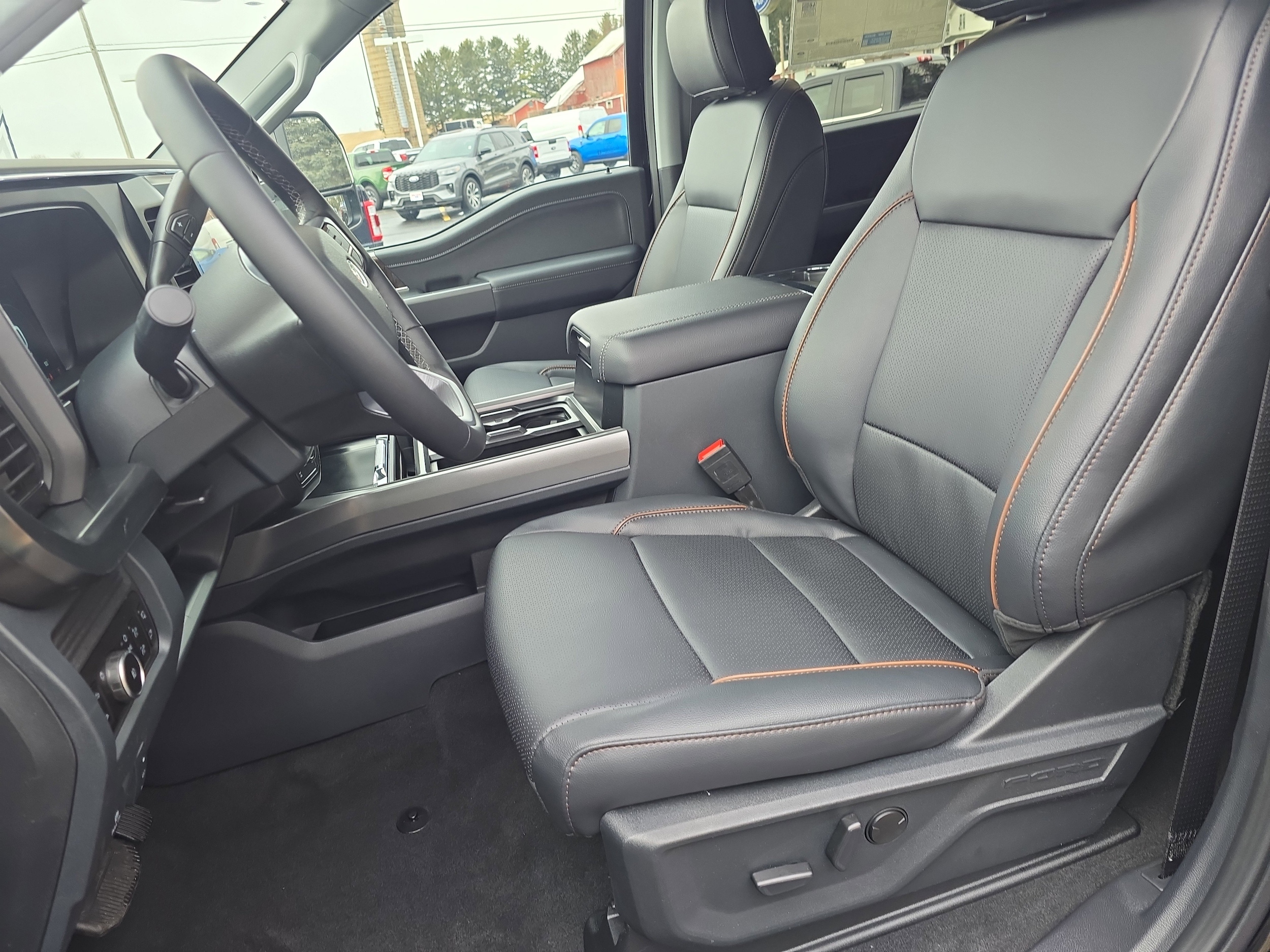 2026 Ford F-350 Super Duty Lariat - Photo 11