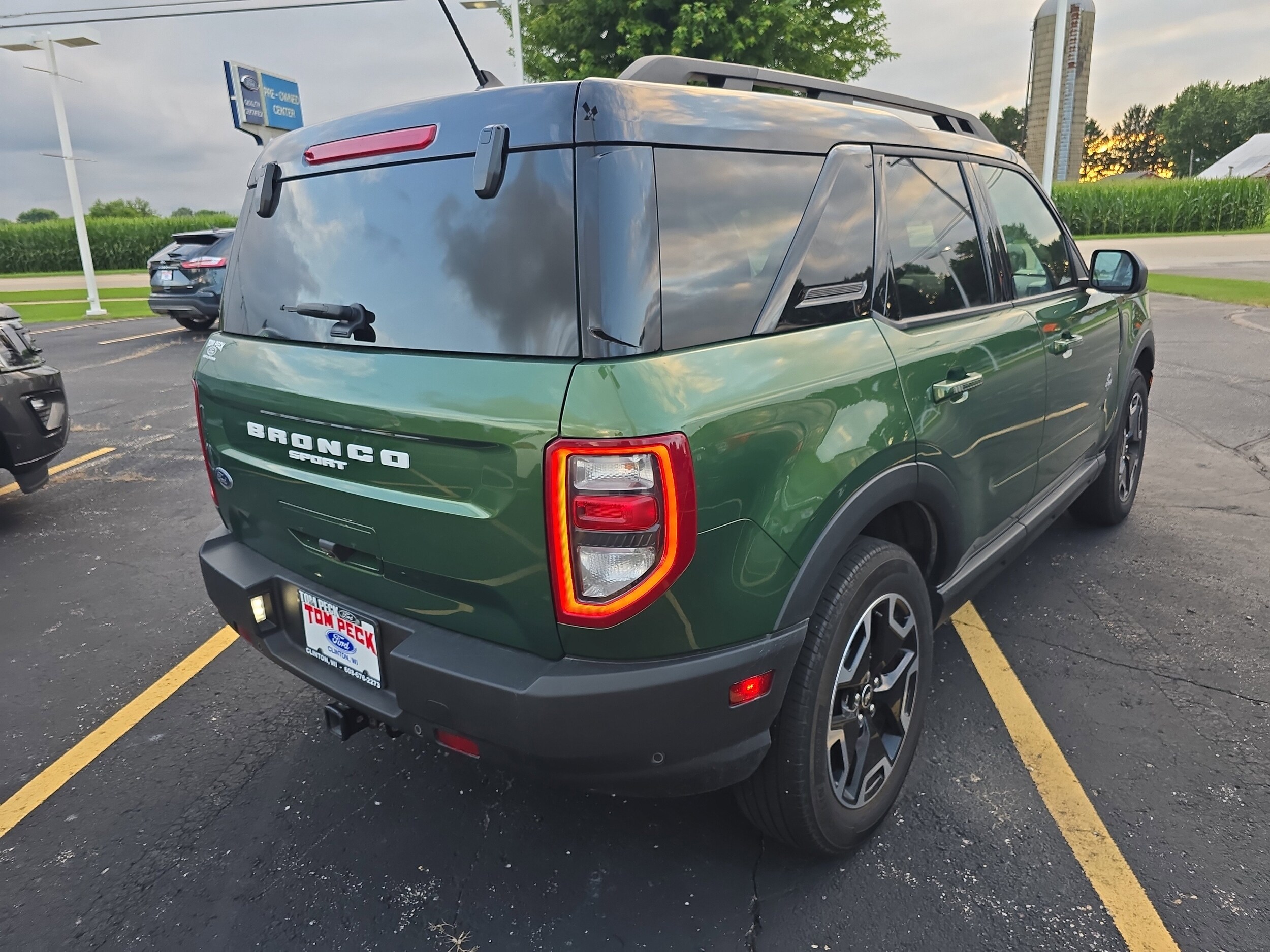 2024 Ford Bronco Sport Outer Banks photo 2