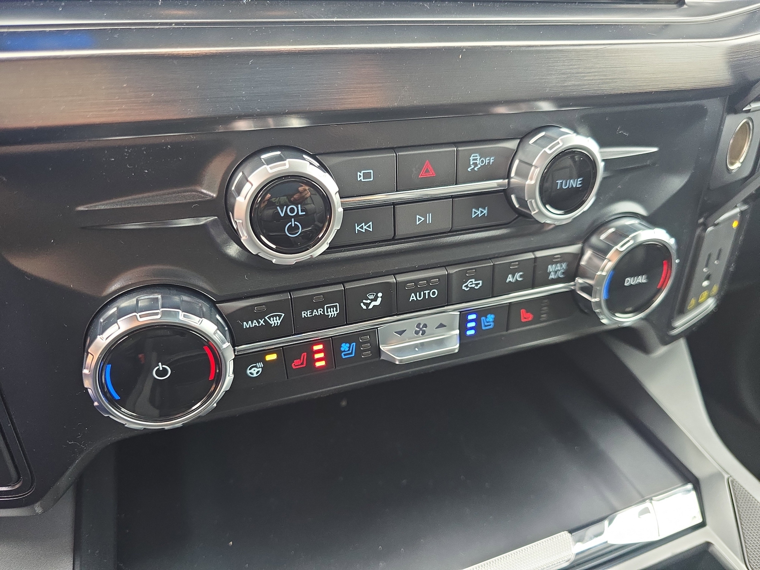 2026 Ford F-350 Super Duty Lariat - Photo 13