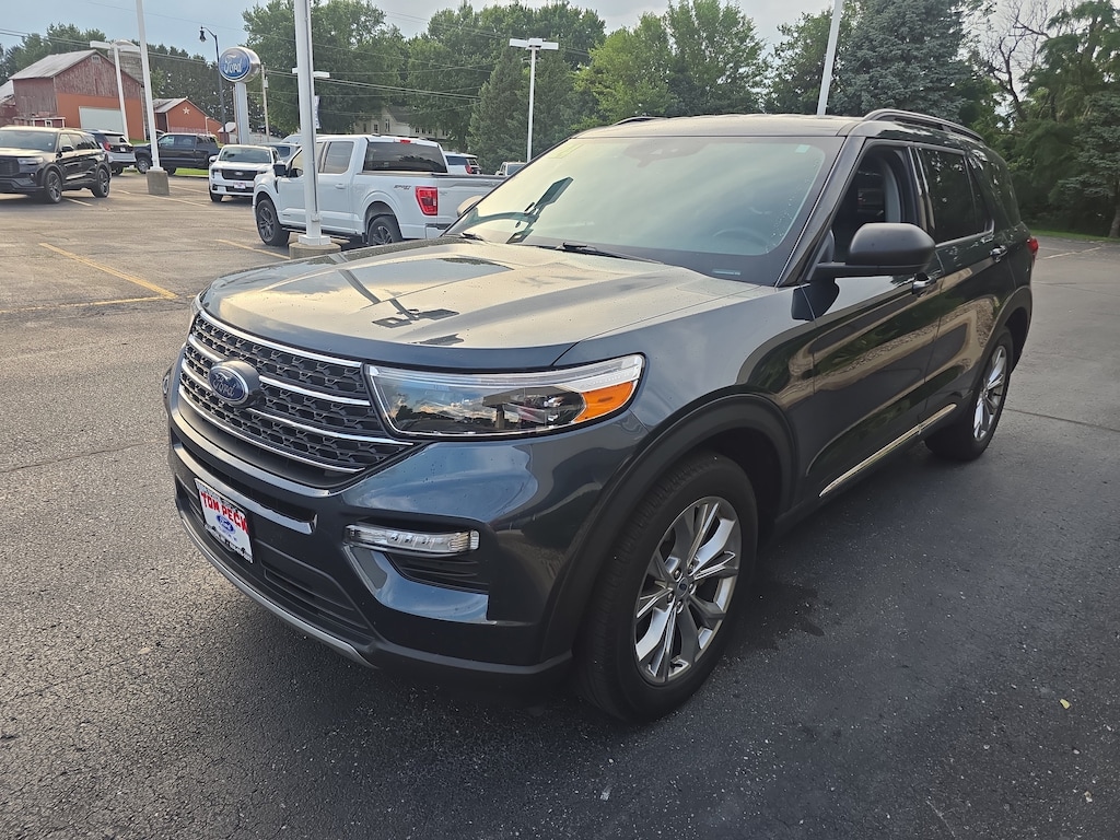 Used 2024 Ford Explorer XLT SUV