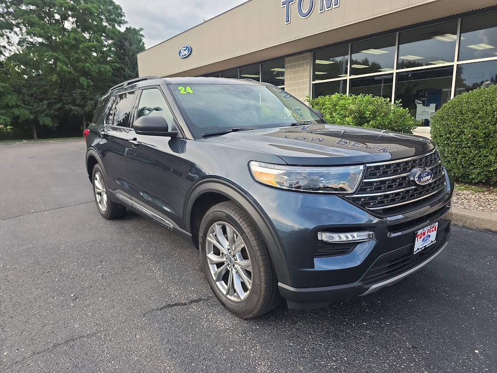 Used 2024 Ford Explorer XLT SUV