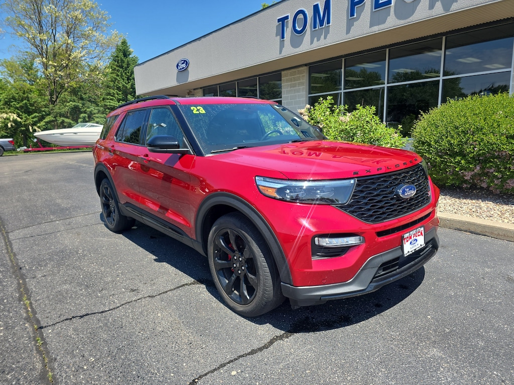Used 2023 Ford Explorer ST SUV