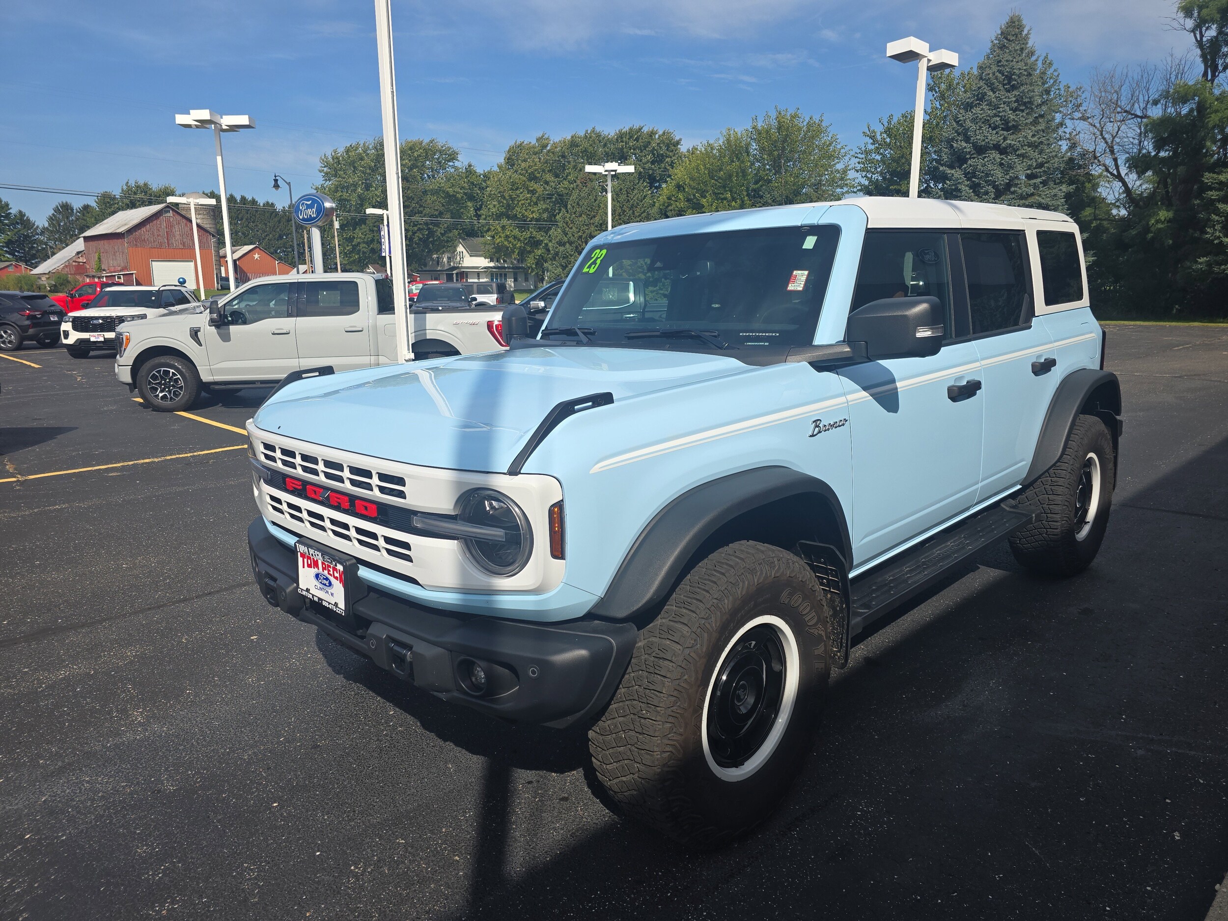 2023 Ford Bronco Heritage Limited First Edition photo 4