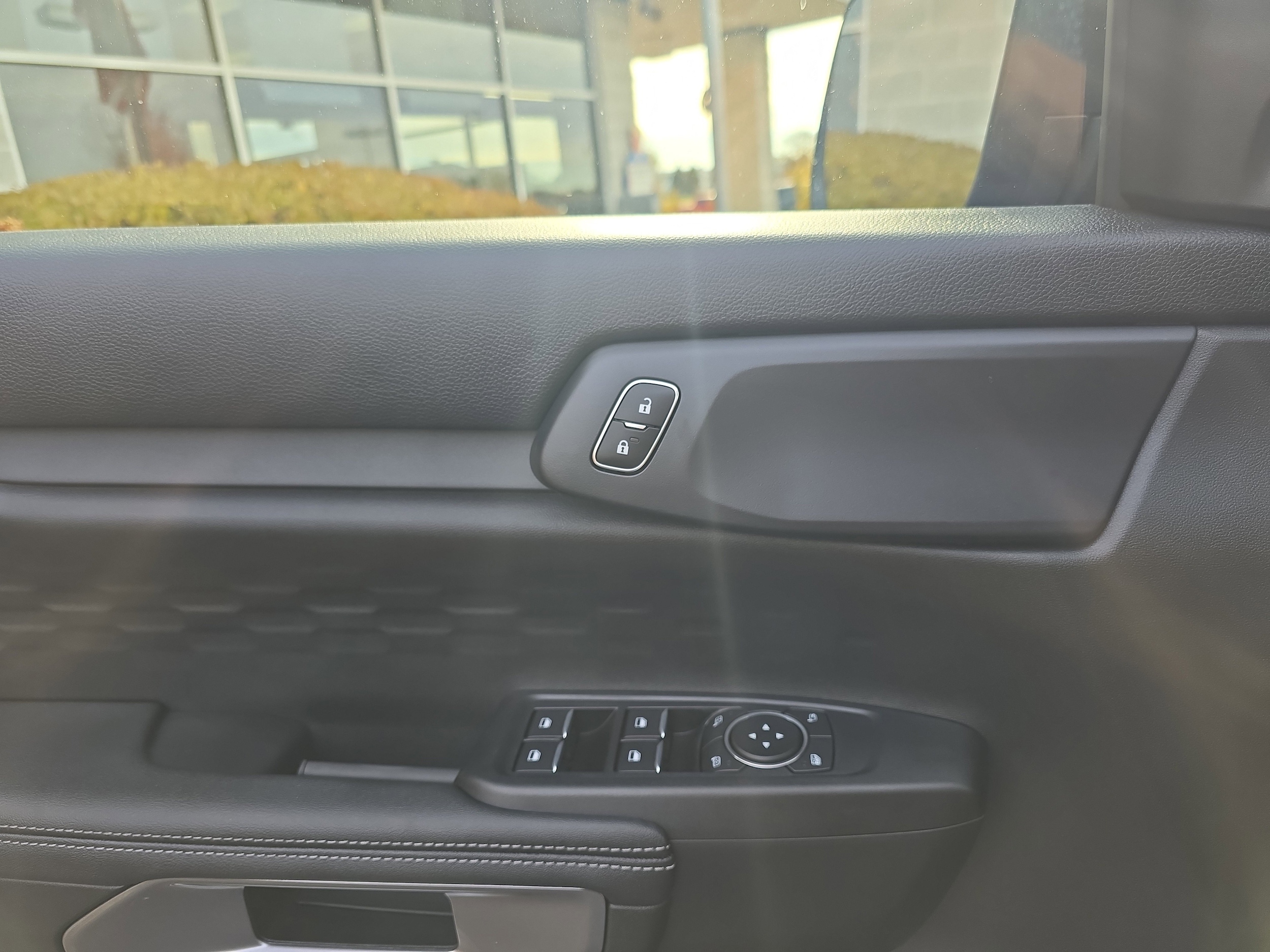 2025 Ford Ranger XLT - Photo 16