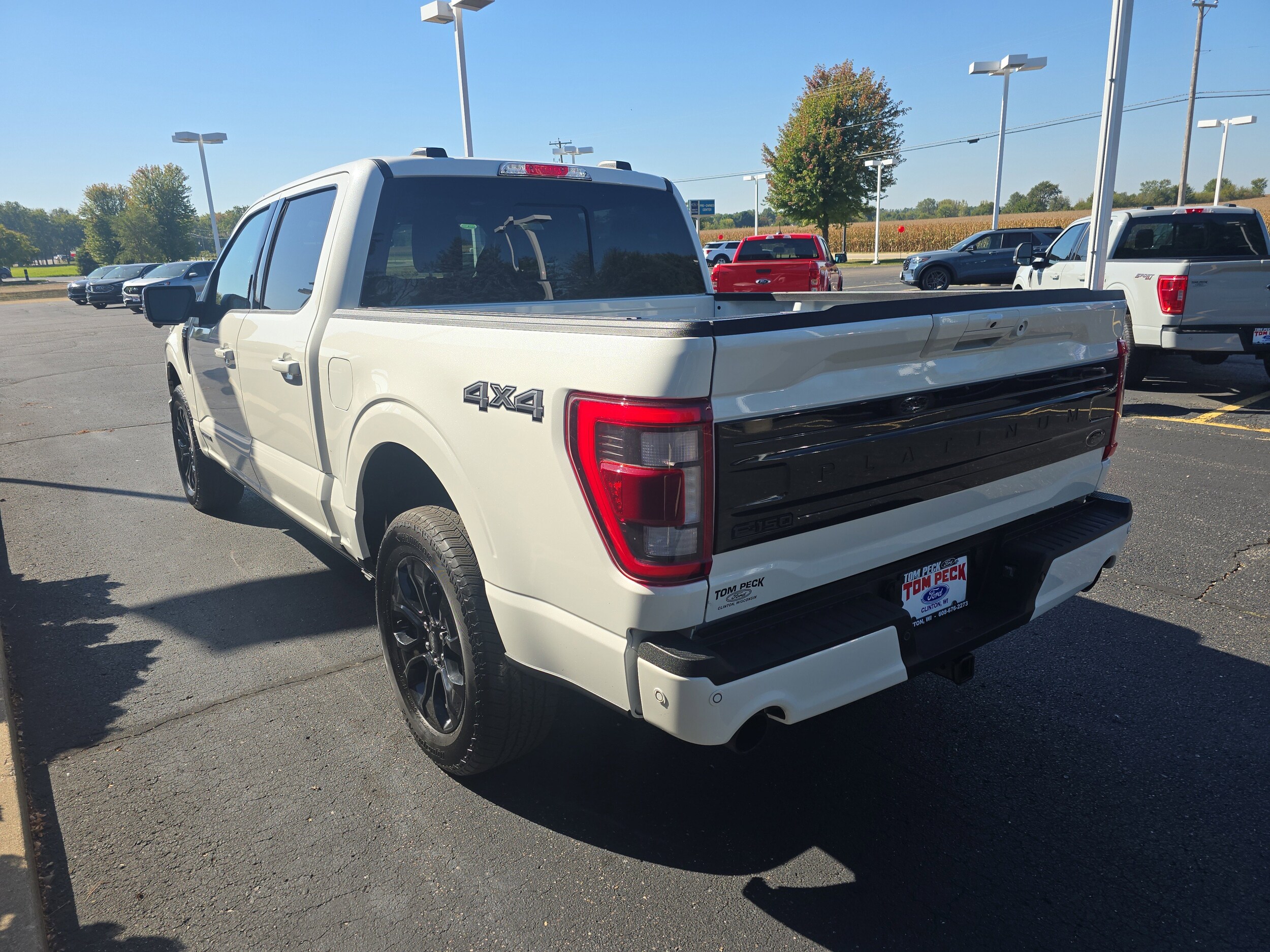 2023 Ford F-150 Platinum photo 3