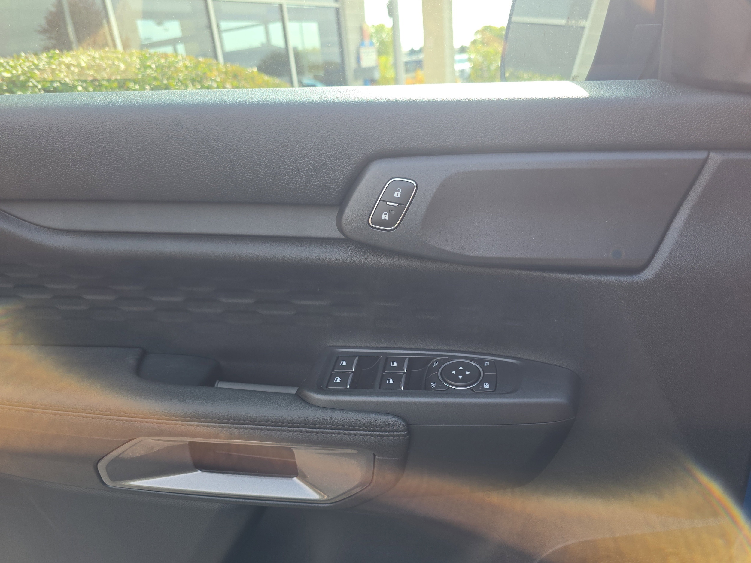 2025 Ford Ranger XLT - Photo 16
