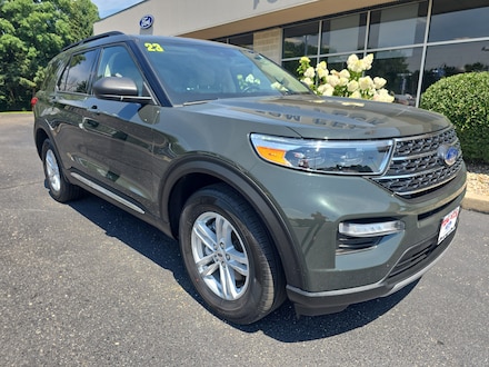 2023 Ford Explorer XLT SUV