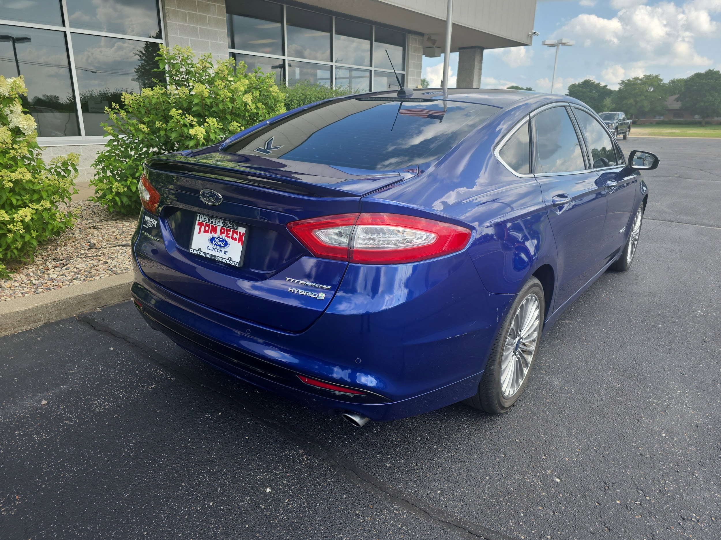 Used 2014 Ford Fusion Titanium with VIN 3FA6P0RU0ER327667 for sale in Clinton, WI