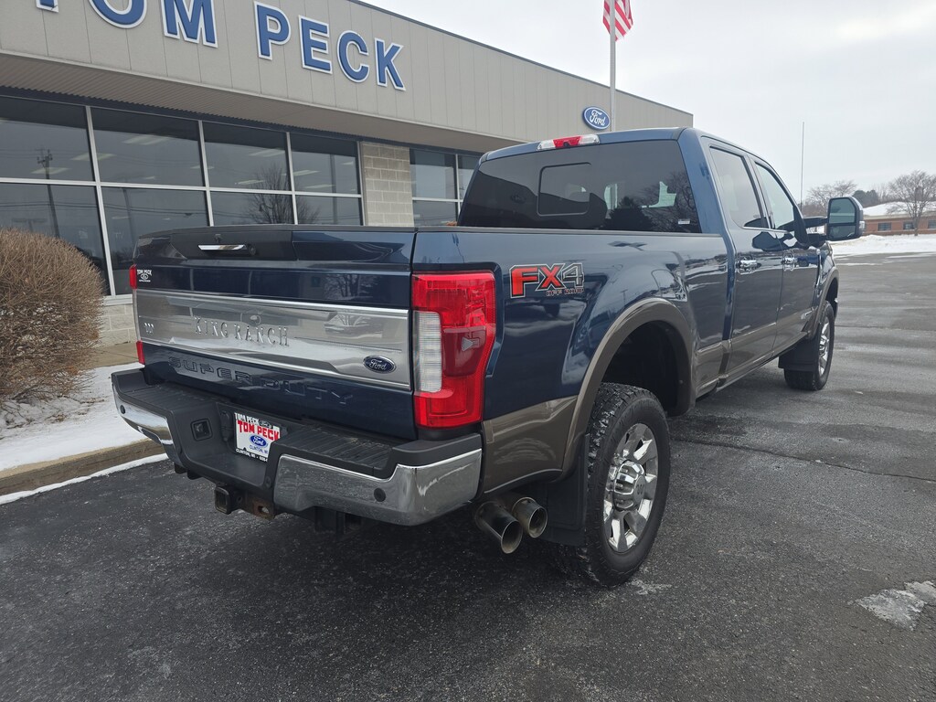 Used 2017 Ford Super Duty F-350 SRW King Ranch Truck Crew Cab