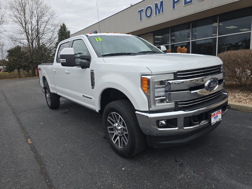 Used 2019 Ford Super Duty F-350 SRW LARIAT Truck Crew Cab