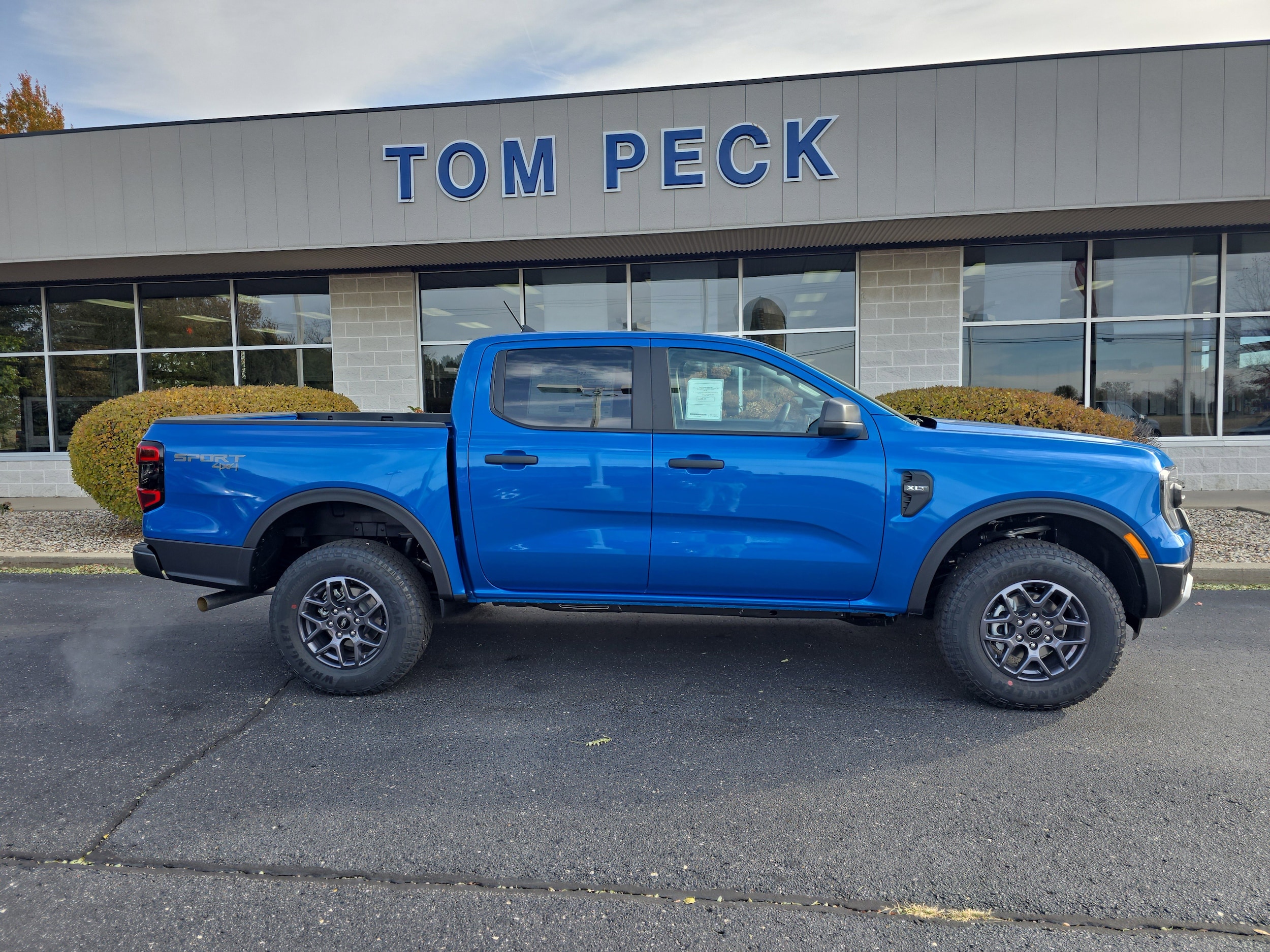 2025 Ford Ranger XLT - Photo 6