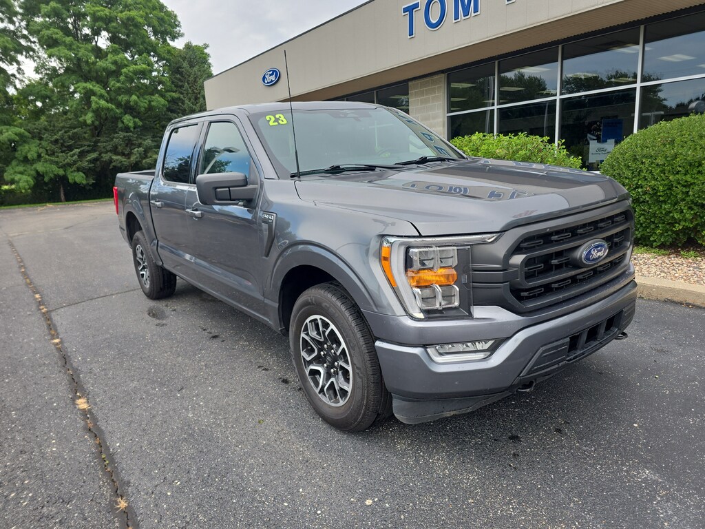 Used 2023 Ford F-150 XLT Truck SuperCrew Cab