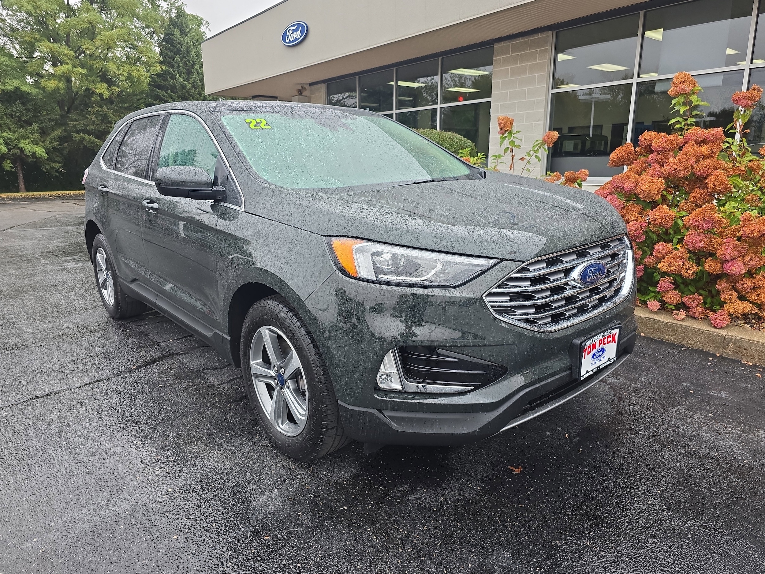 2022 Ford Edge SEL