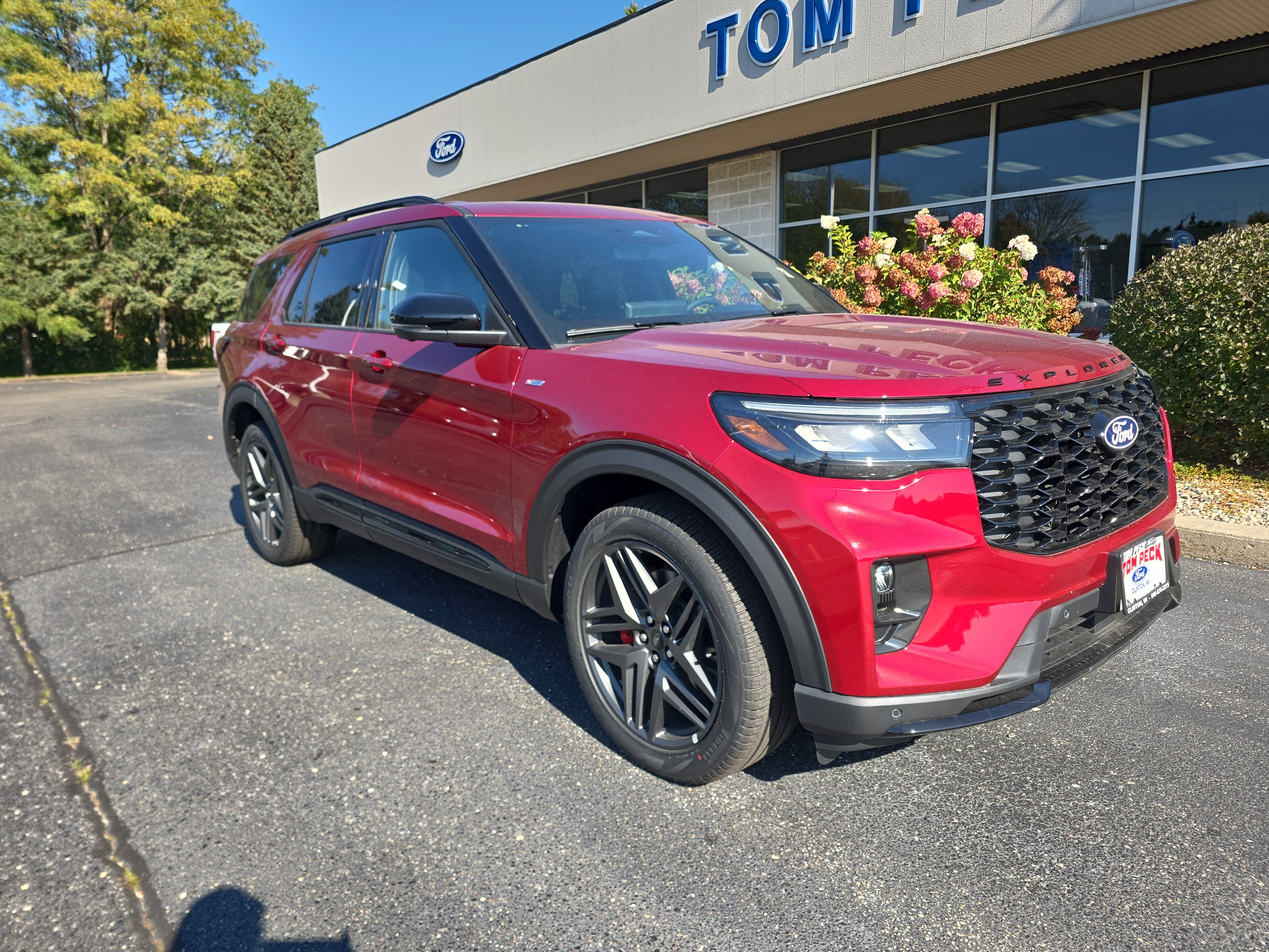 2027 Ford Explorer ST-LINE