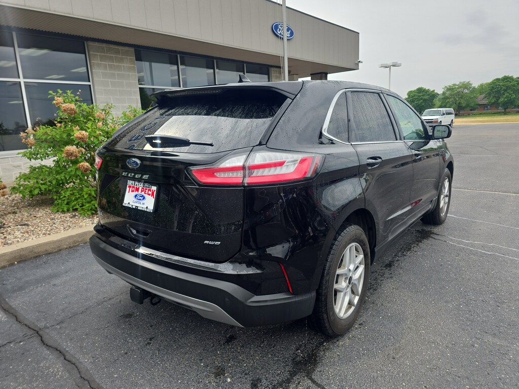 Used 2024 Ford Edge SEL SUV