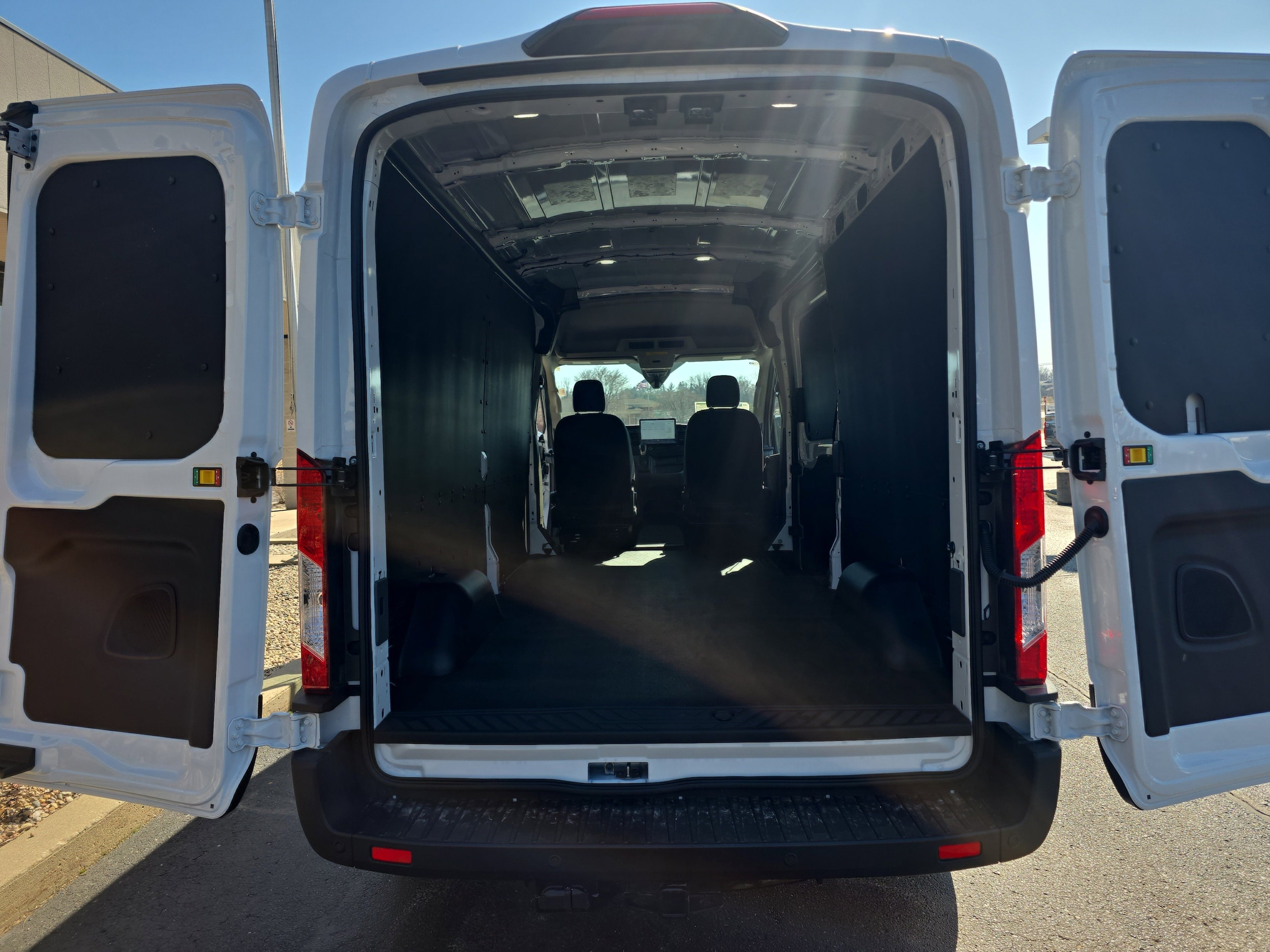 2026 Ford Transit Van Base - Photo 19