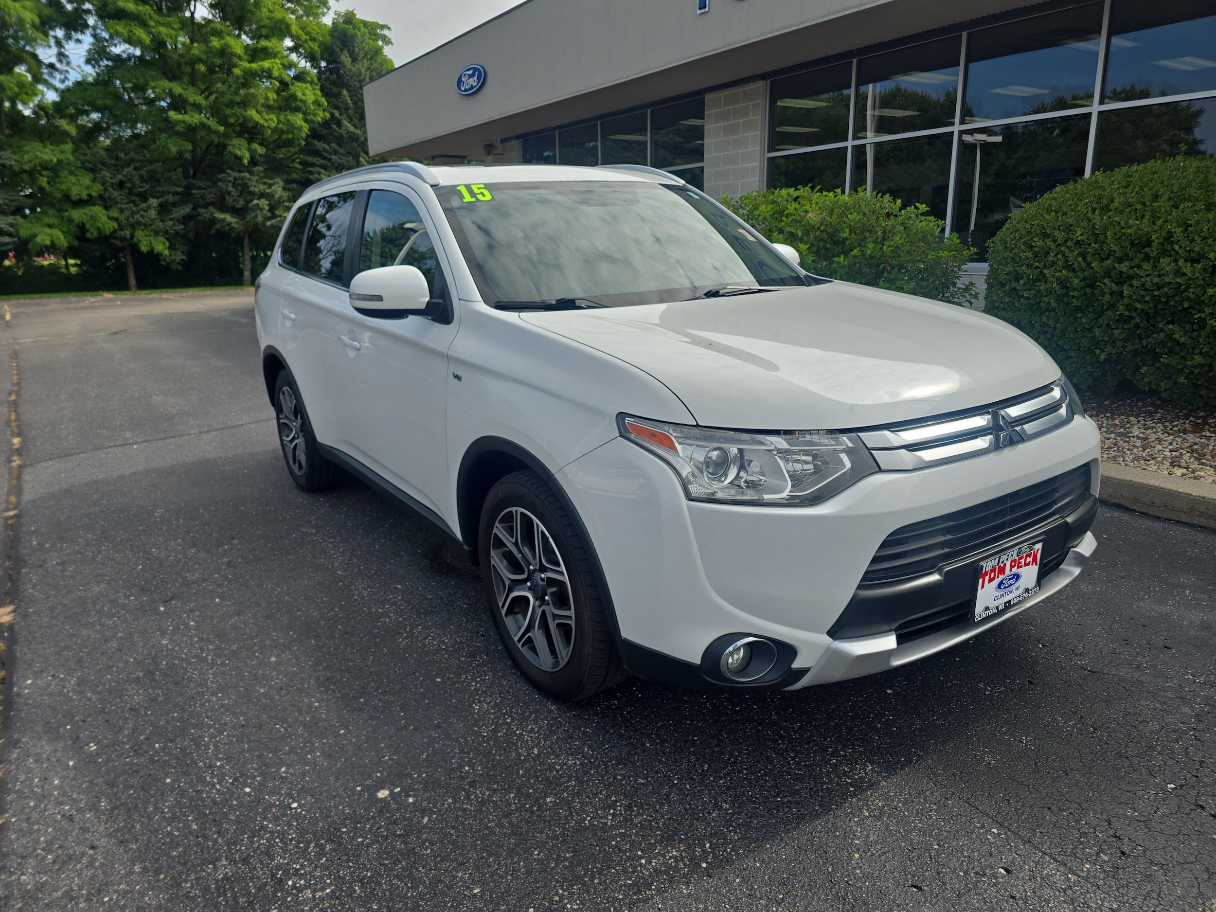 2015 Mitsubishi Outlander GT S-AWC's photo