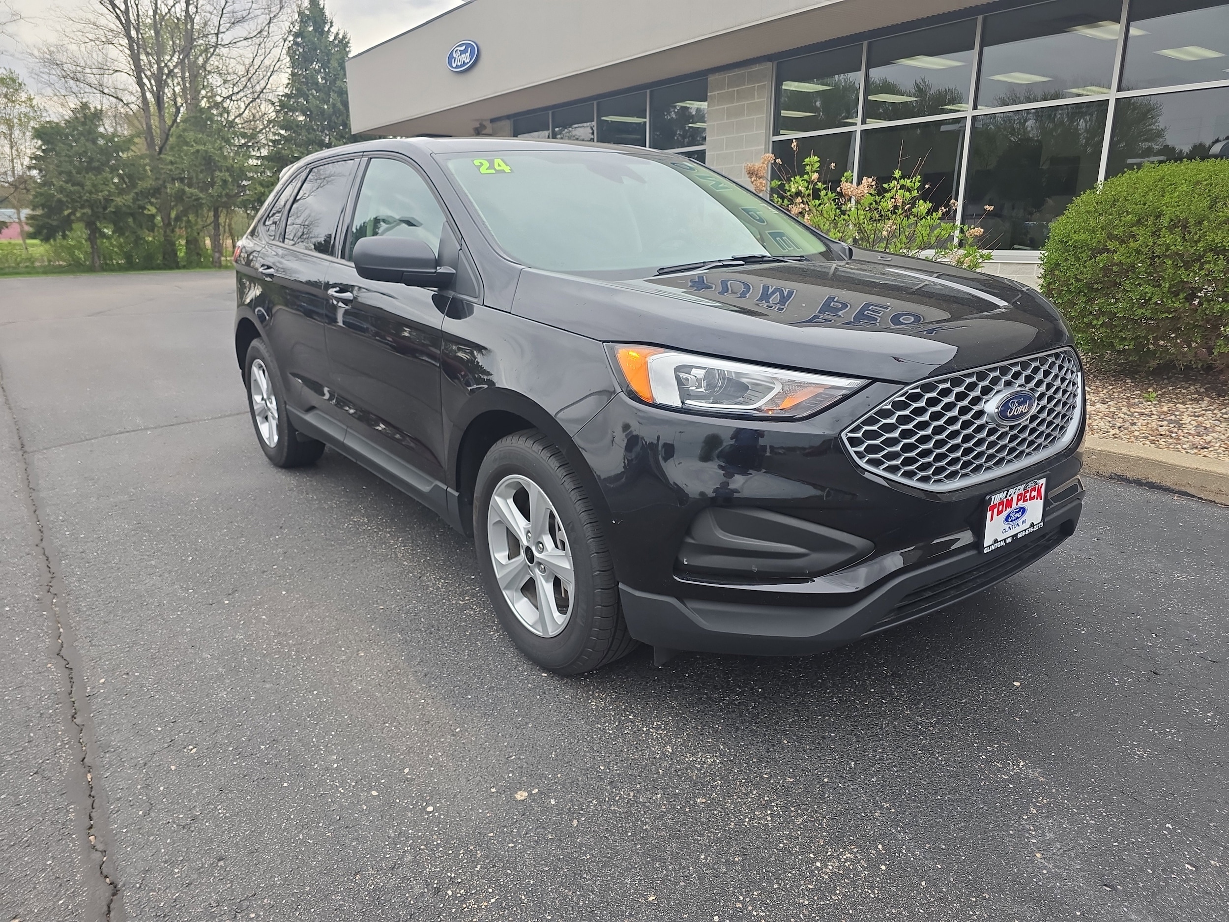 2024 Ford Edge SE