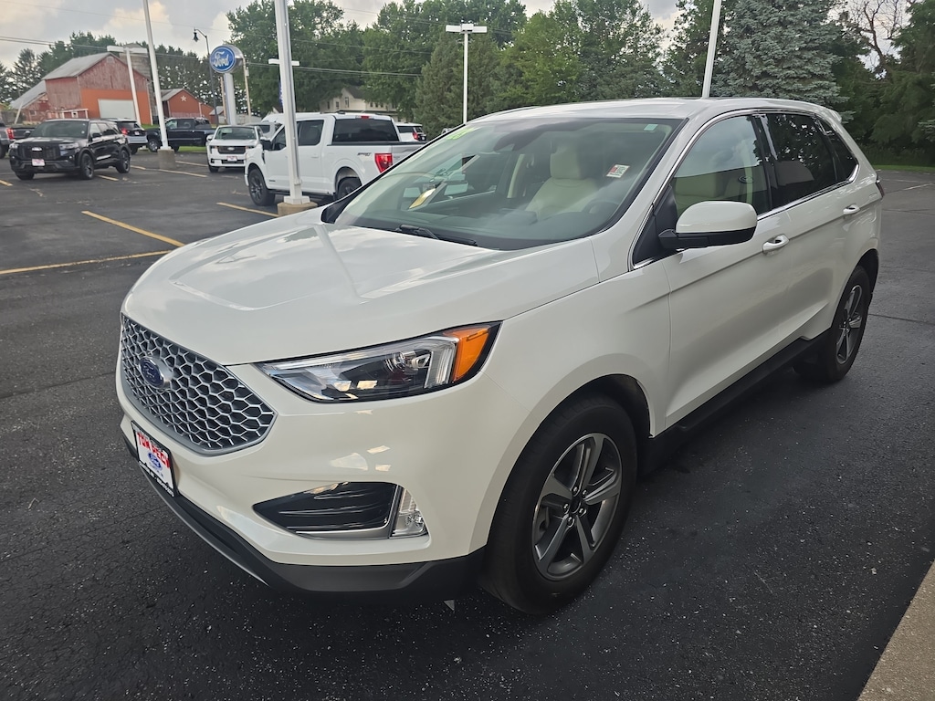 Used 2023 Ford Edge SEL SUV