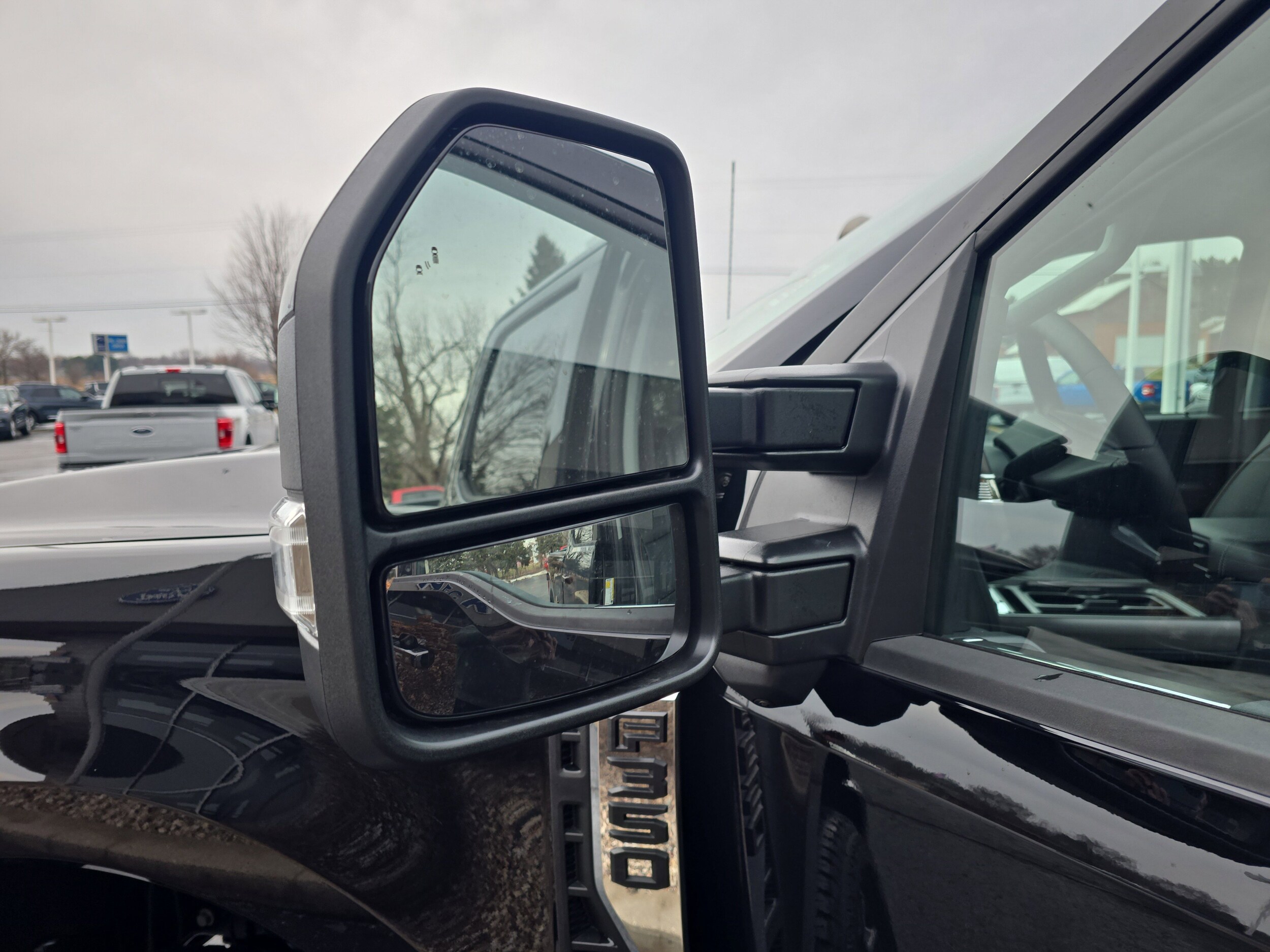 2026 Ford F-350 Super Duty Lariat - Photo 10