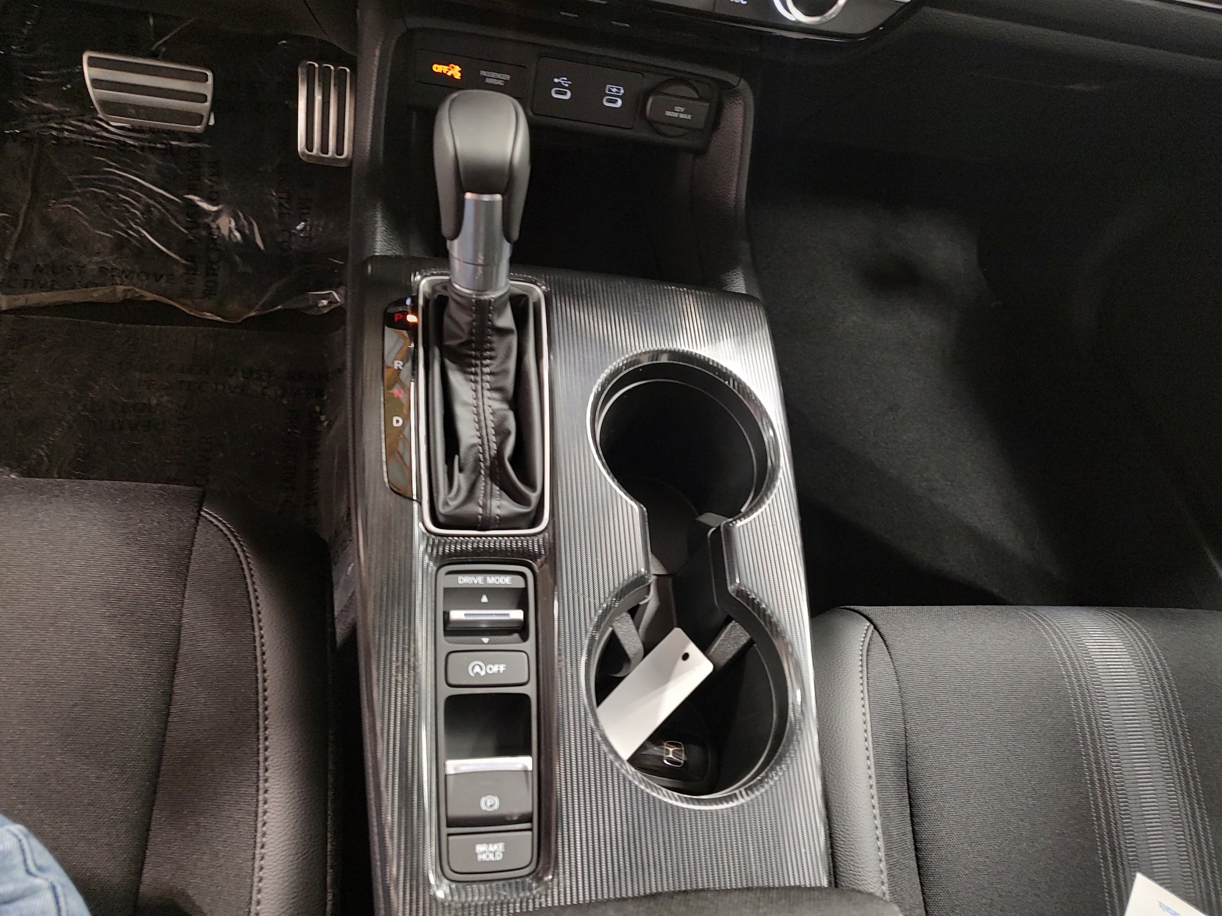 2026 Honda Civic Hatchback Sport - Photo 8