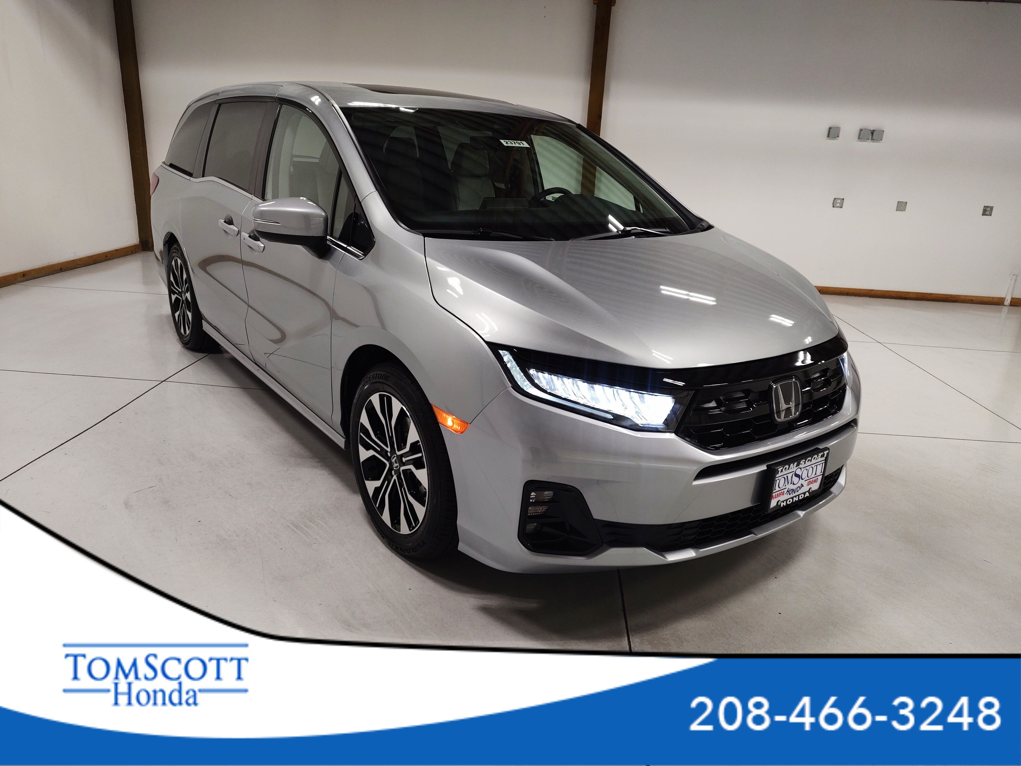 2027 Honda Odyssey Elite Van Passenger