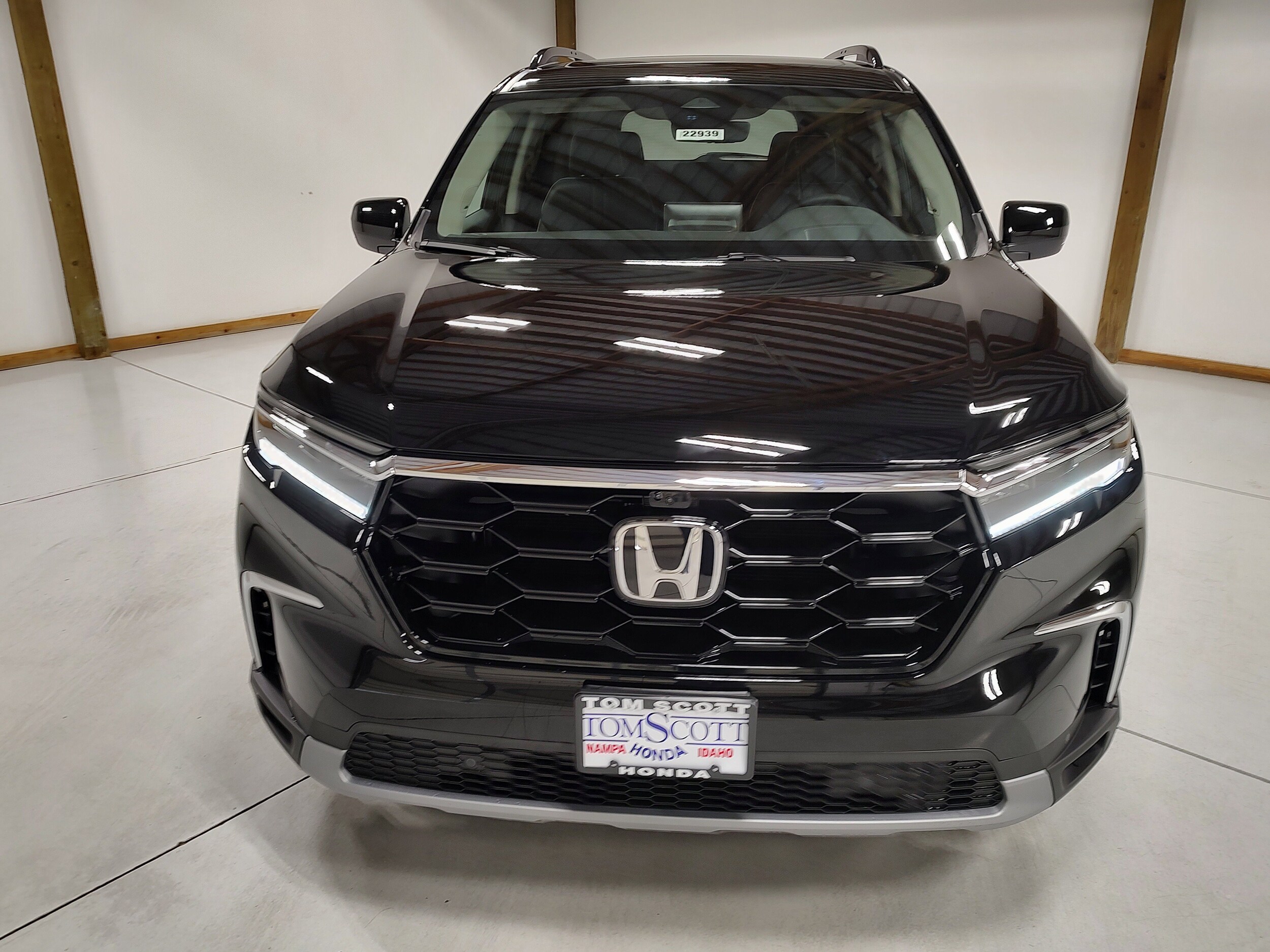 2025 Honda Pilot Elite photo 3